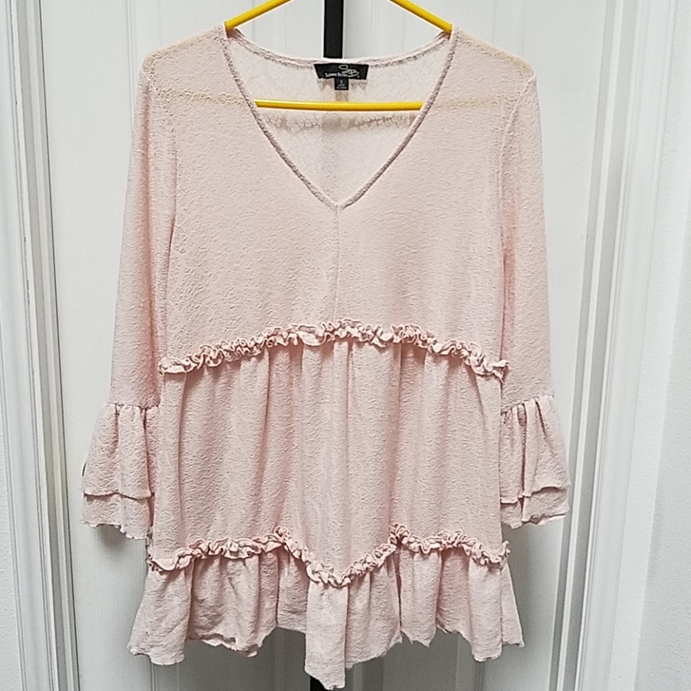 Susan Betro top